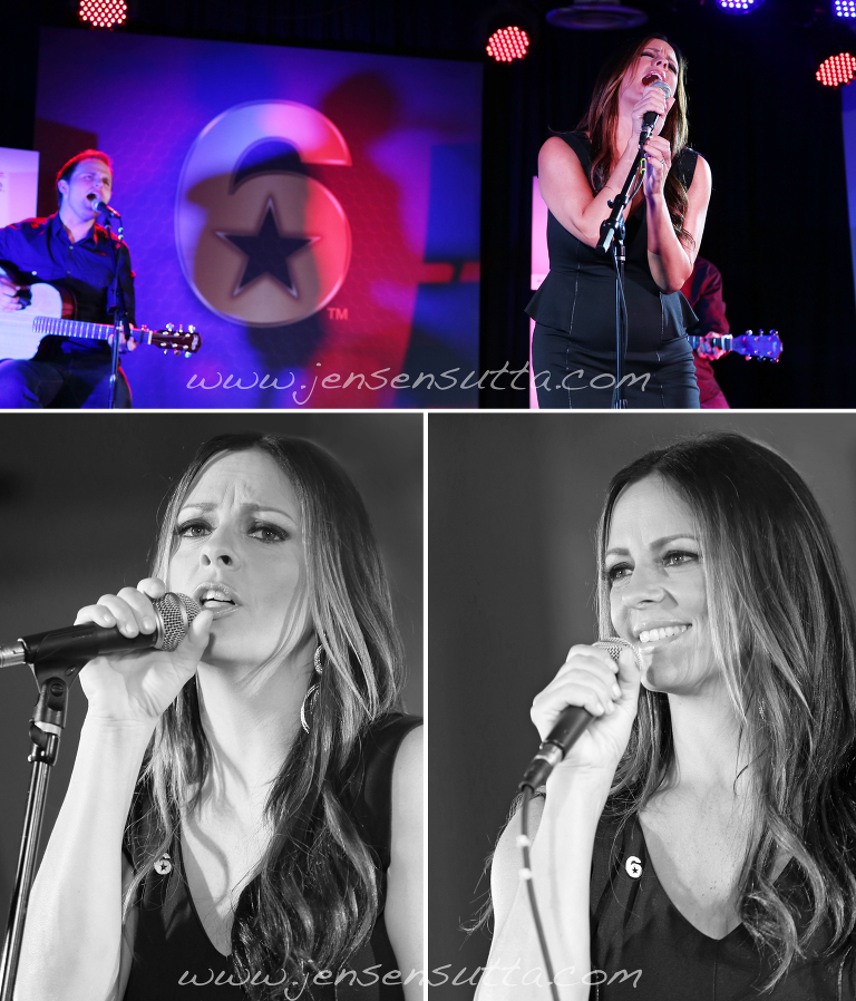 Sara Evans performing for Got Your 6 during the 2012 RNC